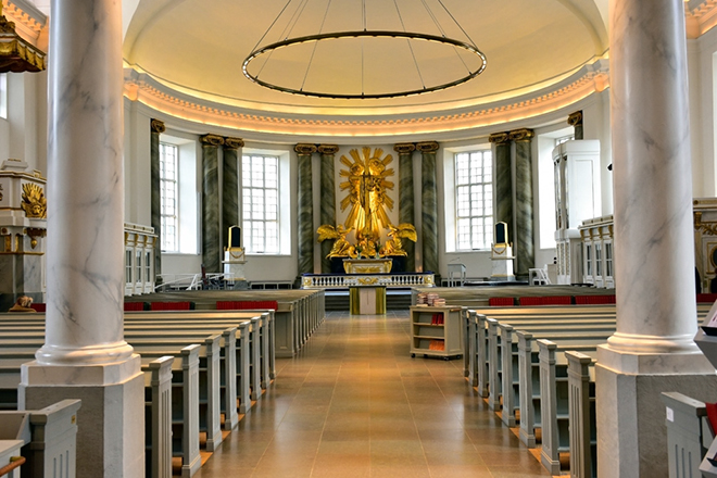 %_tempFileNamedomkyrkan_goteborg_vastergotland_2510238786_skogedal%